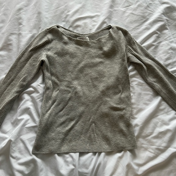 Babaton wool blend sweater in heather gray in size US XS - Picture 7 of 8